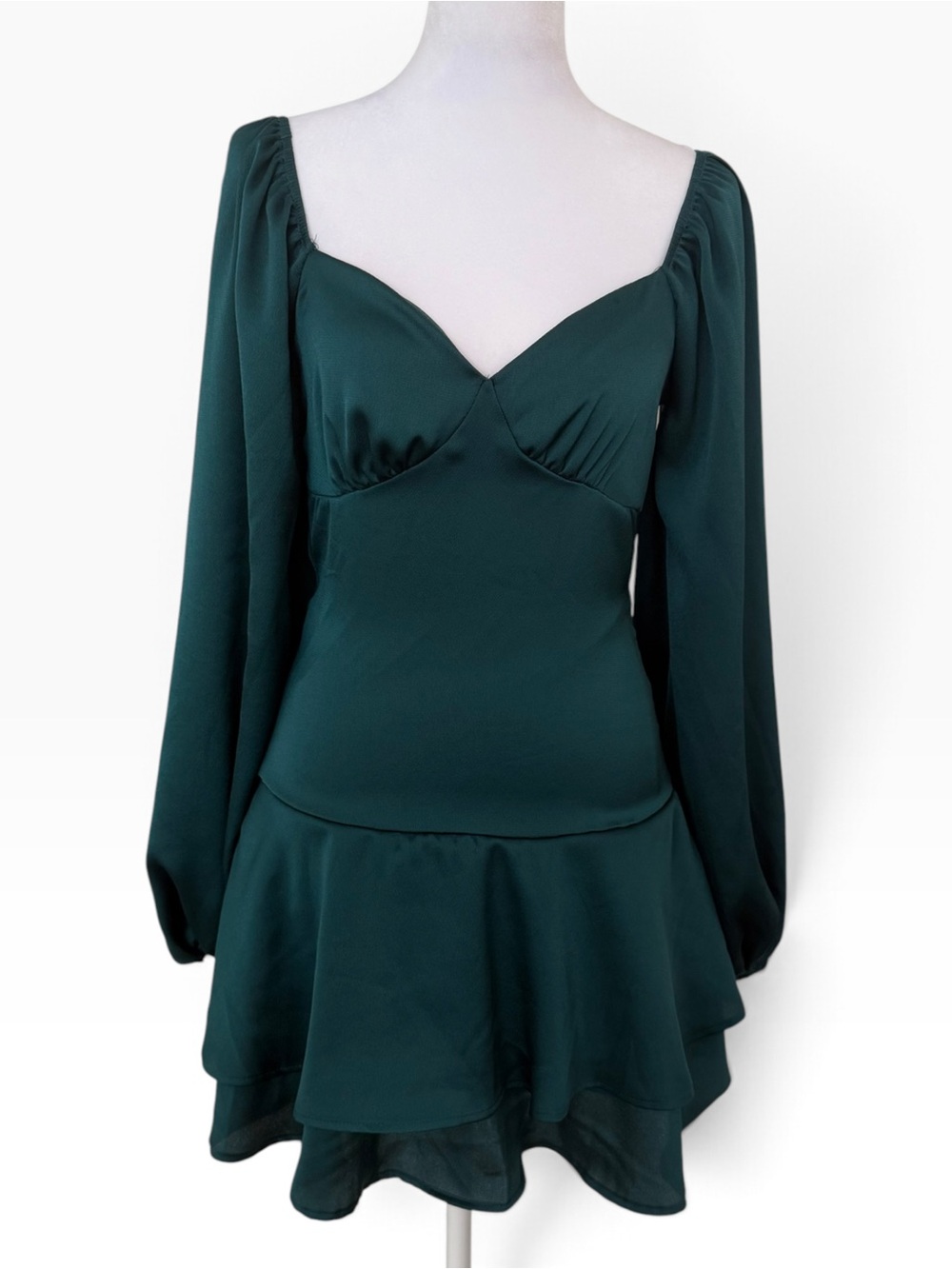 Altar'd State Deep Emerald Long-Sleeve Sweetheart Dress